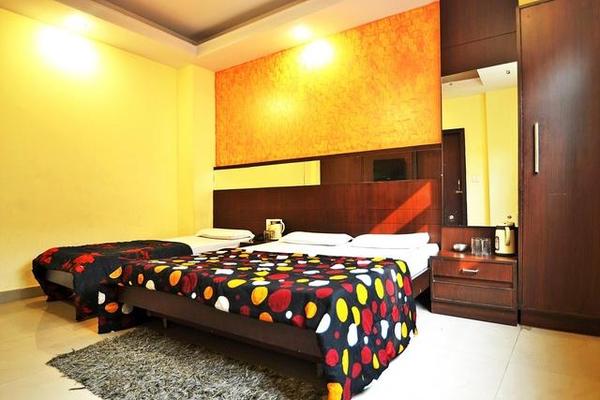 Hotel Golden Wings